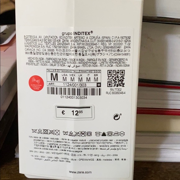 BNWT Fashion earrings π3 items for $20π - Picture 3 of 4